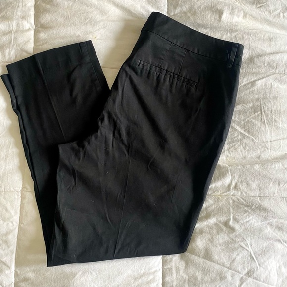 OLD NAVY BLACK STRAIGHT CAREER PANTS - Picture 3 of 11